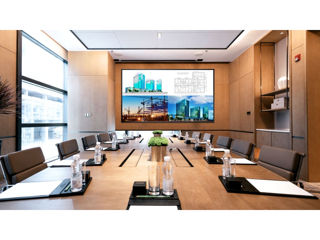 Planar URX100 - 100" 4K LCD Display, 700 Nits