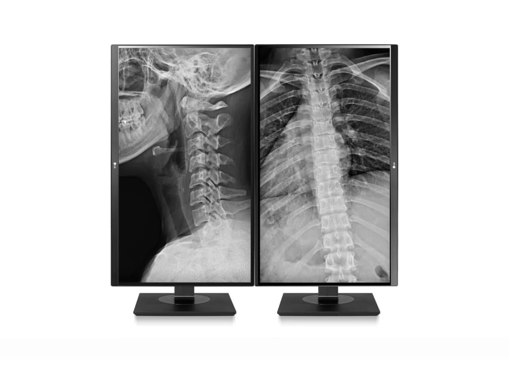 LG 27HJ713C-B - 27" Clinical Review Monitor with 8MP and sRGB 99%